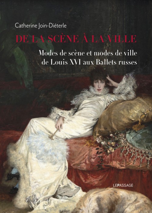 De la scène à la ville